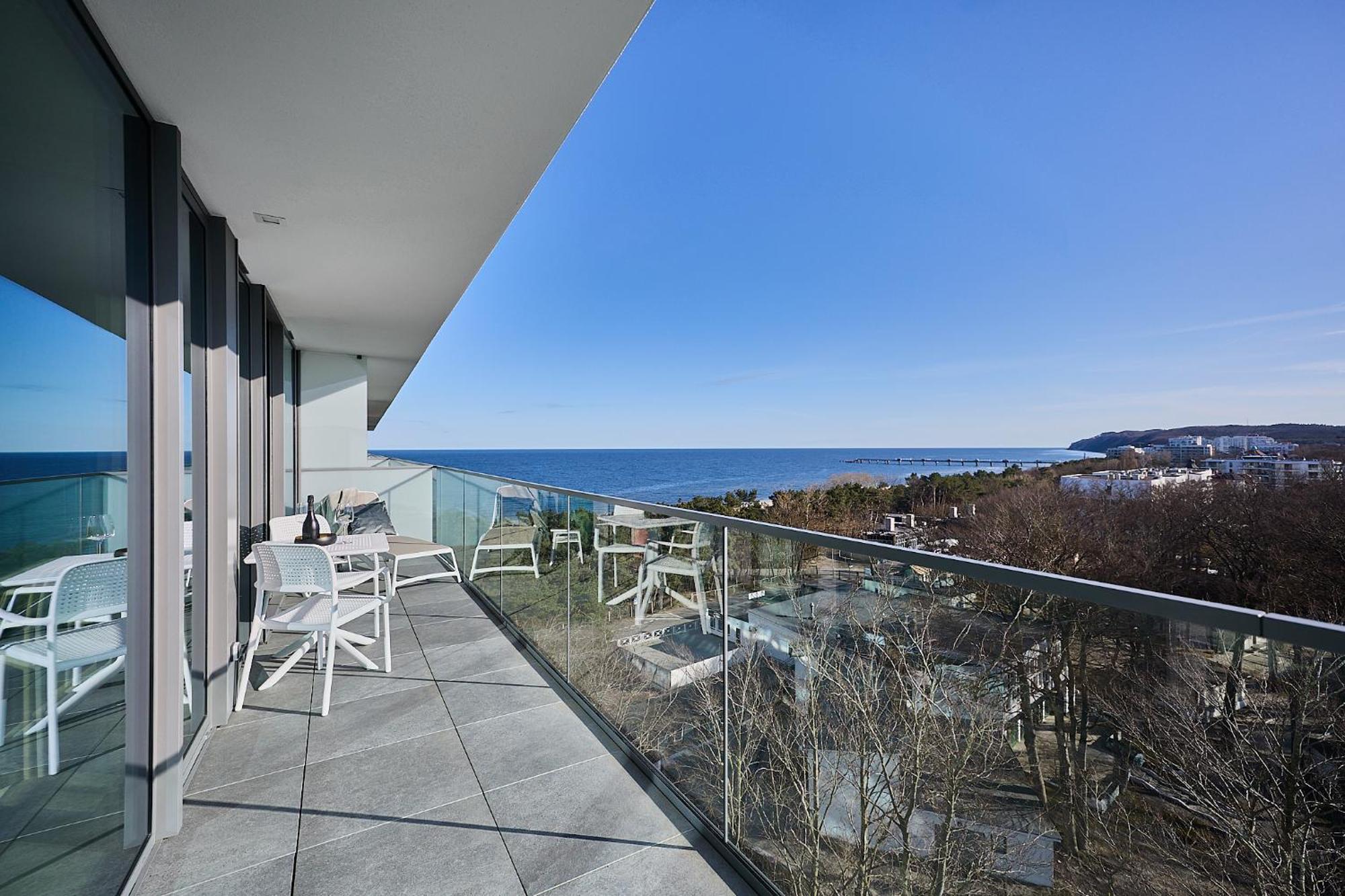 Crest View 777th - & Seaview